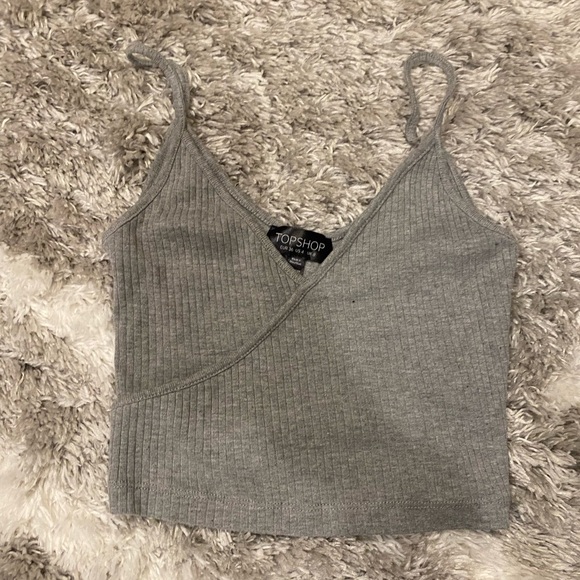 4-pack of cute tanks! - Picture 2 of 5